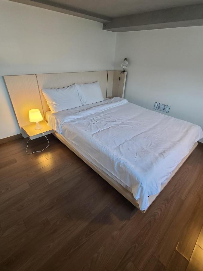 Jinwoo Prestige Hotel Geoje Eksteriør billede