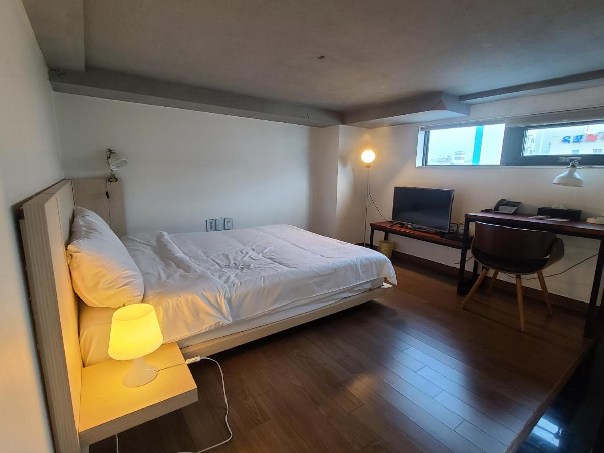 Jinwoo Prestige Hotel Geoje Eksteriør billede